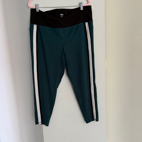 DSG Pants - DSG Teal Athletic Leggings w/Black Waistband and White Side Stripe size 2X